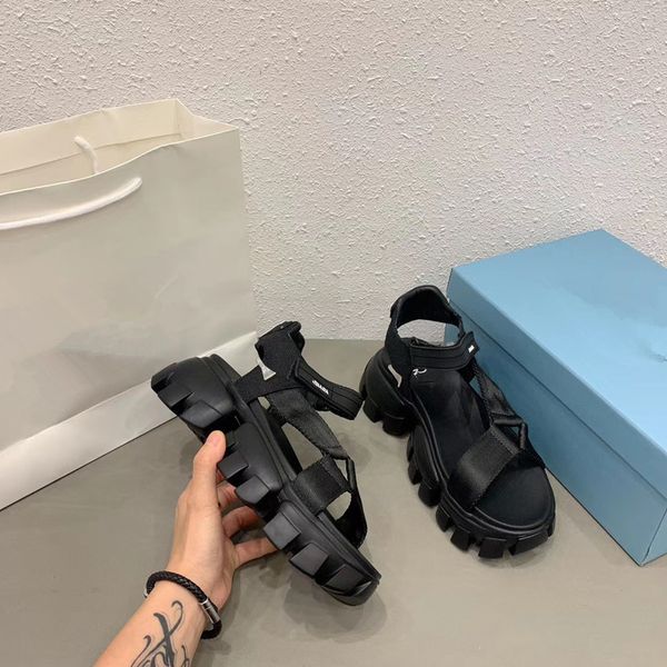 

2021 p family new thick bottom gear casual sports sandals ysj, Black