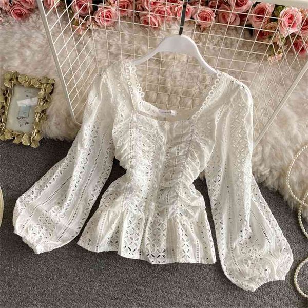 

spring retro folds french blouse female square collar waist was thin hollow lace blusa puff sleeve short shirt c885 210506, White