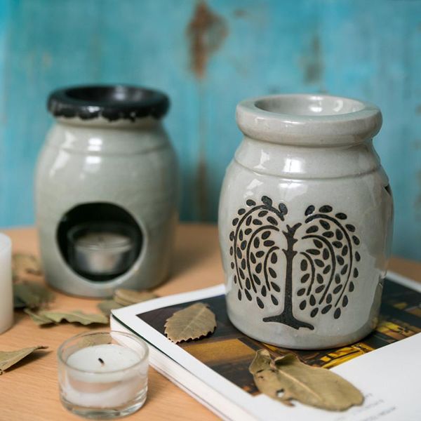 

fragrance lamps creative retro nostalgia hollow oil furnace aroma burner candle holder candlestick vase romantic crafts gifts wedding decora