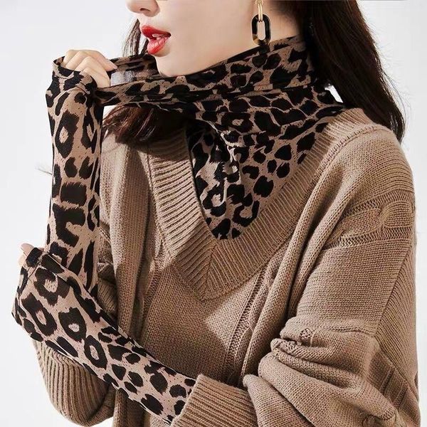 

women's sweaters turtleneck leopard-print bottoming shirt autumn and winter t-shirt, White;black