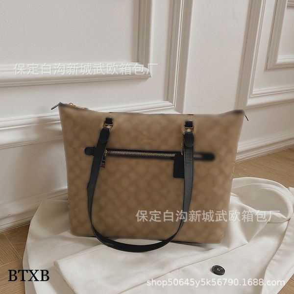 

70% off exclusive new luxury women's bag oblique cross classic commuter tote bag