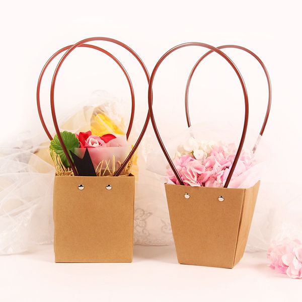 Partys Event Dekor Wasserdichte Kraftpapier-Handtaschen-Geschenktüten mit Griffen Blumen-Paketbox Blumenladen-Blumenstrauß Blumenverpackungsmaterial