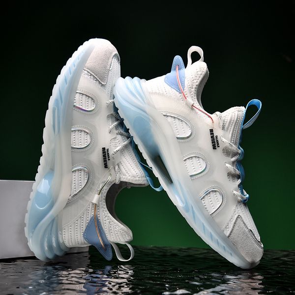 

2021 casual fashion summer breathable sneakers running sho men's, Black