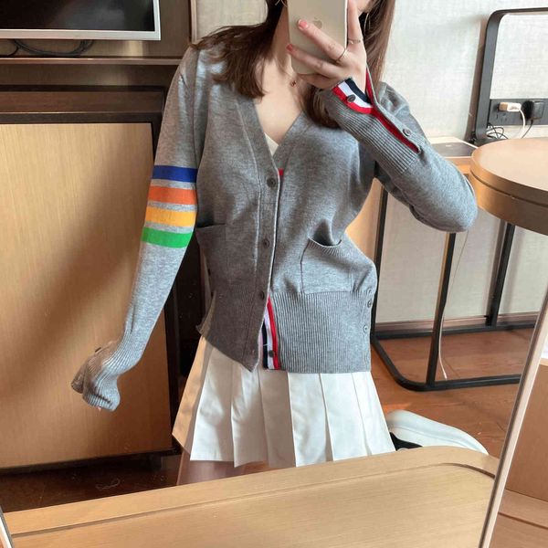 

2021 early spring tide brand tb color stripe rainbow college style v-neck sweater knitted cardigan jacket female, White;black