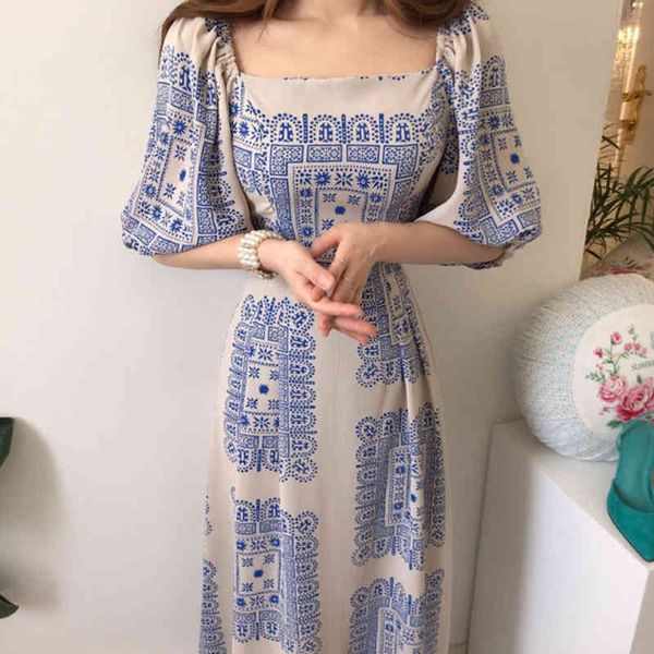 

[ewq] new summer women vintage loose high waist elegant square collar hir color maxi dress lantern sleeve female long robe 210423, Black;gray