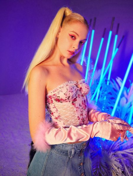 

off shoulder floral print contrast lace frill crop y4mf#, White