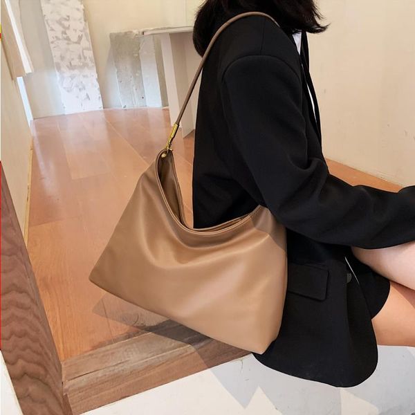 

bag new 2020 female simple shoulder hong kong women style underarm retro jmtmd