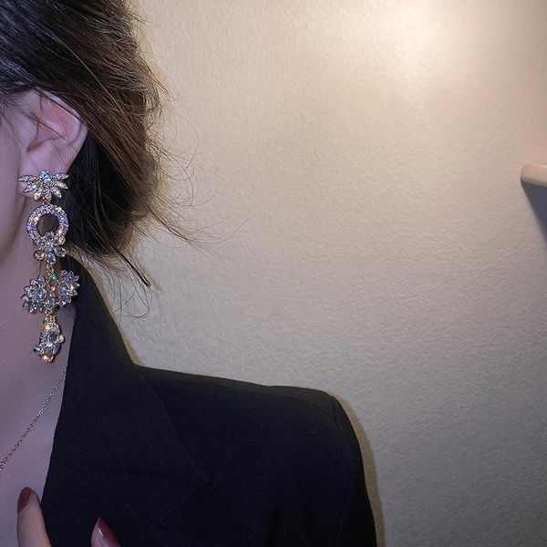 

luxury shining crystal flower dangle earrings for women vintage romantic long korean style fashion jewelry & chandelier, Silver