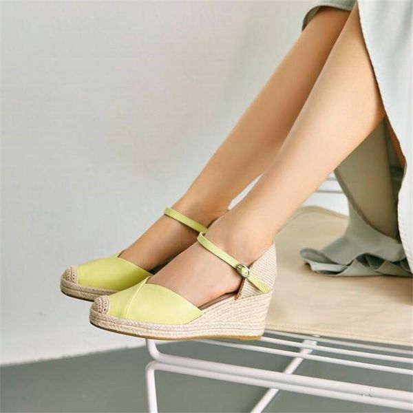 

simple wind straw braided ladies wedge heels heightened round toe sandals summer casual, Black