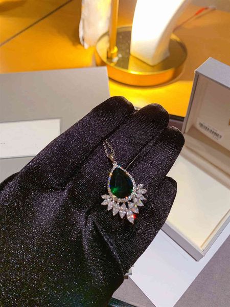 

stud earrings d japanese green necklace with s925 silver, Golden;silver