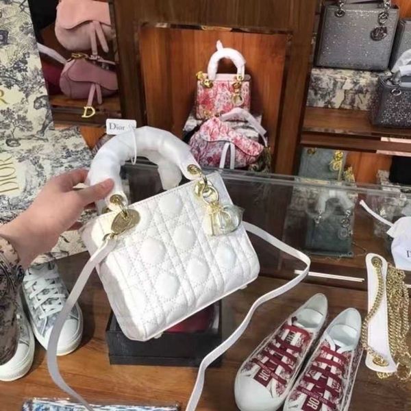 

bag new patent leather princess small fragrance lingge chain one shoulder slant across women's bag ysj