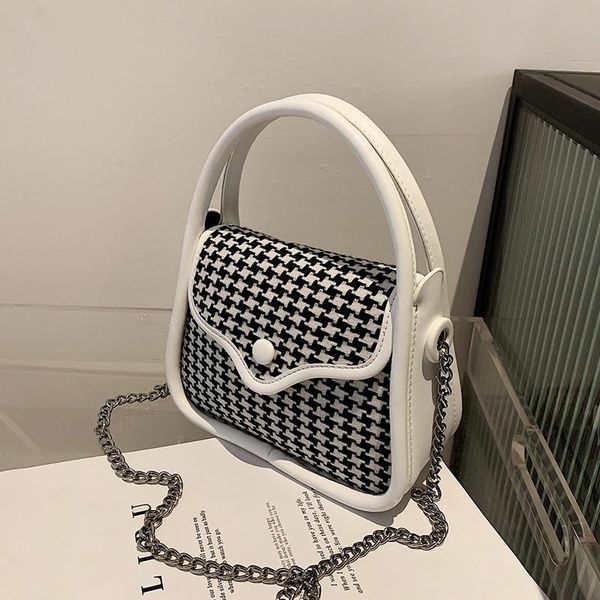 

shoulder bags niche design bag 2021 fashion women's all-match chain messenger handbag square width: 19cm