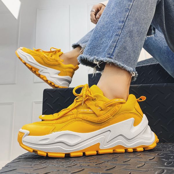 

2021 new mens casual shoes fashion thick bottom mans athletic shoes breathable hard-wearing men black shoes lace-up