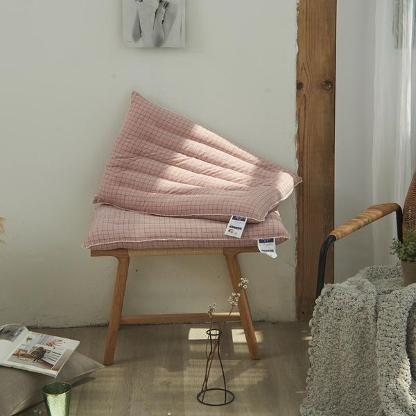 

pastoral modern style plaid casual feather-down blends fluffy soft breathable premium pillows for sleeping pillow