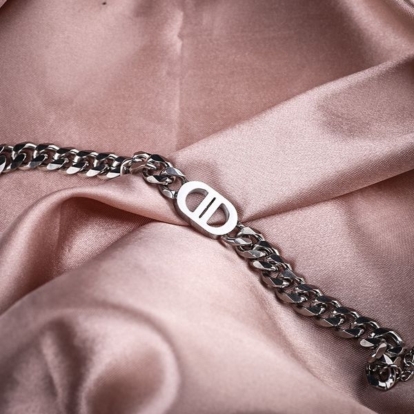 

d family's new titanium steel bracelet couple's fashion bracelet gift bracelet, Golden;silver