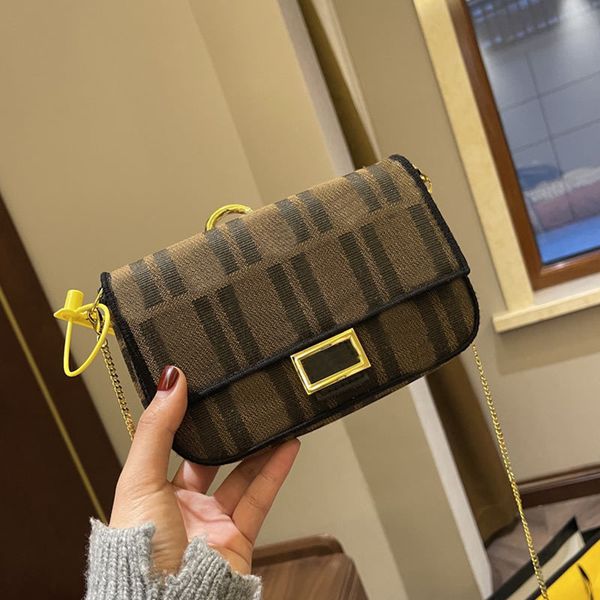 

fashion mini bag classic letter sweet flap crossbody bag small handbag chain shoulder bags girls phone bag coin purse clutch with gift box