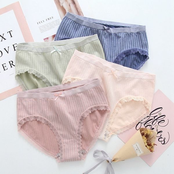 

independent plaid breathable seamless cute mid waist graphene antibacterial cotton bottom crotch briefs for women, Black;pink