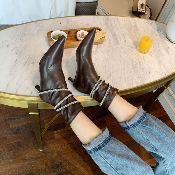 

boots pointed high heels, stiletto boots, women's metal chain, british style, thin in autumn and winter 2021, Black