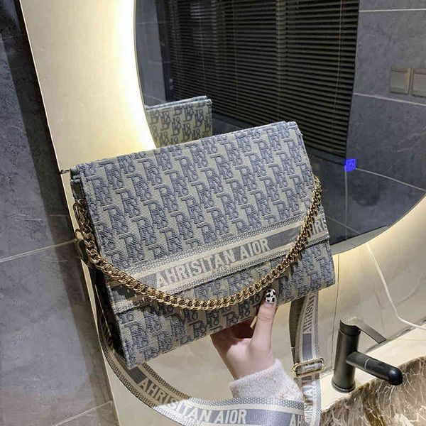 

bag women's bag and winter new fashion thousand lattice style letter chain portable single shoulder messenger purse sale