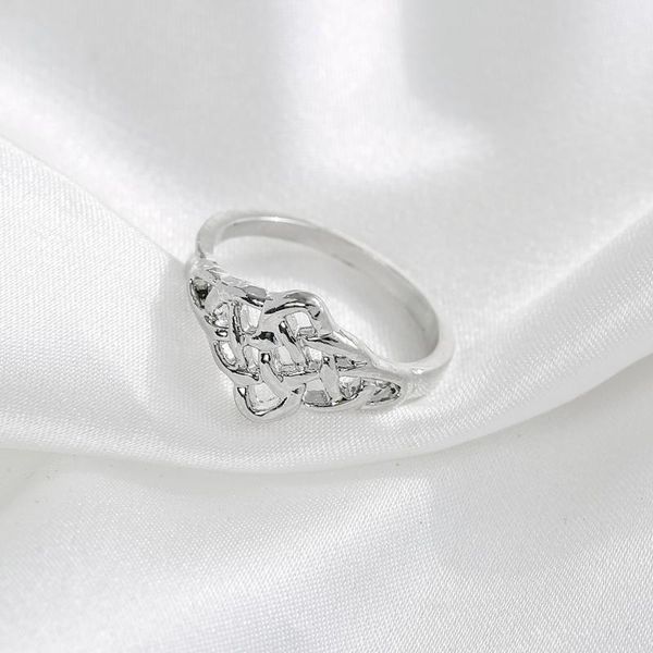 

wholesale ethnic chinese knot women's ring fashion silver color accessories for party anniversary jewelry 2021 cluster rings, Golden;silver