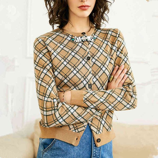 

sweaters runway designer wool blend brown 2021 spring women vintage argyle plaid cropped cardigan short knitted sweater outfit, White;black