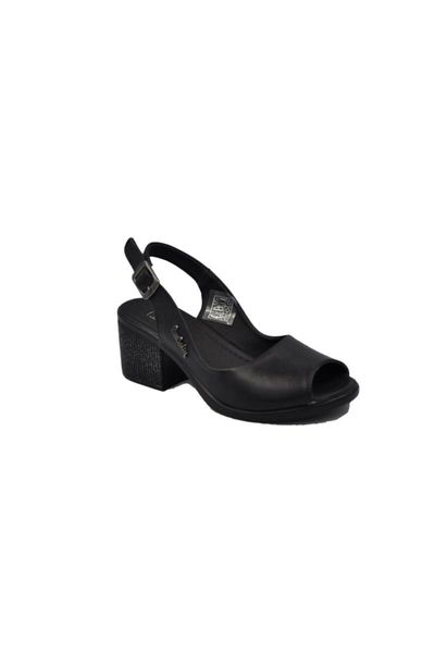 

sandals -black female high-heeled