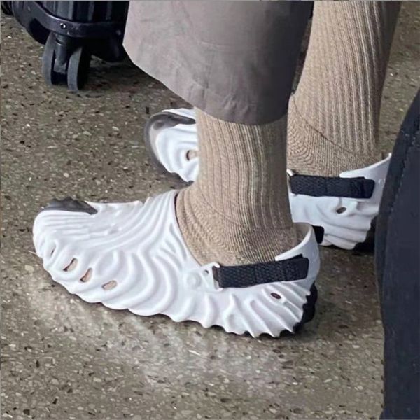 

2022 slides slippers sandals men women bone resin desert sandal foam runner slide outdoor slipper, Black
