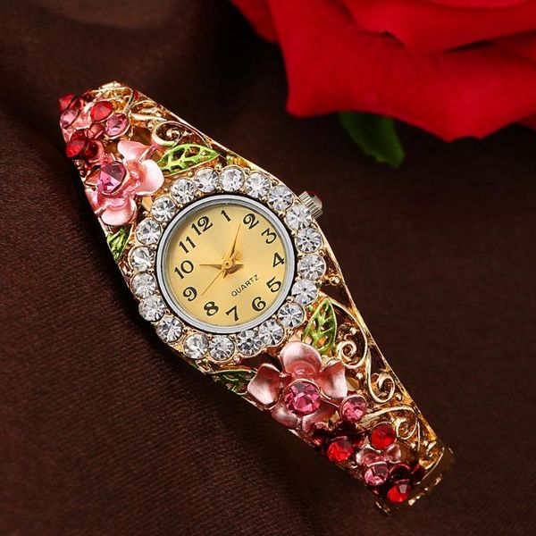 

wristwatches ladies designer watches luxury watch women 2021 quartz crystal flower bracelet clock, Slivery;brown