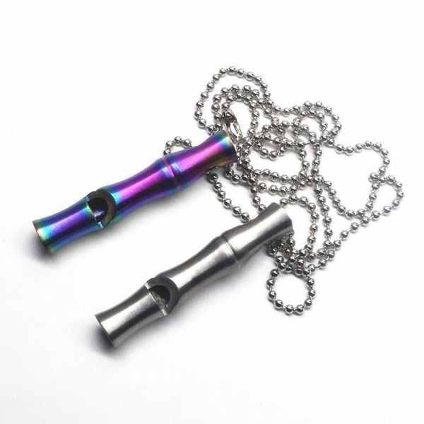 

keychains 1pcs slub design titanium steel keychain high decibel whistle keyring for outdoor survival emergency necessary key ring, Silver
