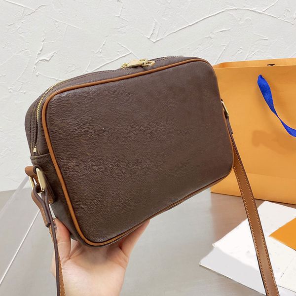 

mediaeval camera bag retro shoulder bags brown genuine leather zipper closure high-capacity square shape l letter pattern