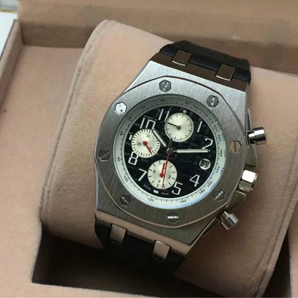 

wristwatches high-quality men's quartz watch full function sport silicone band so the can be operated, Slivery;brown