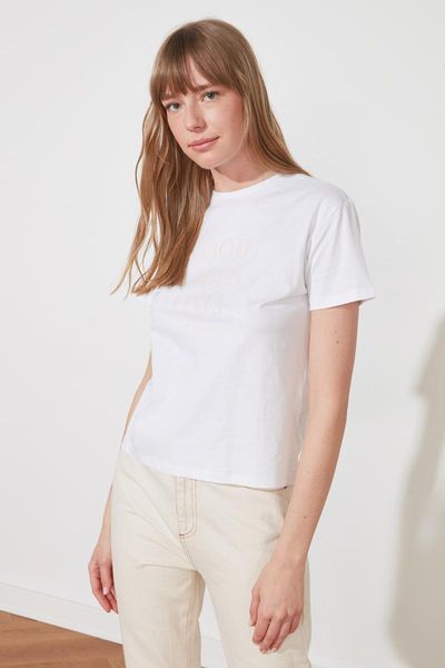 

trendyol printed semifitted knitted t-shirt twoss21ts1869 women's, White