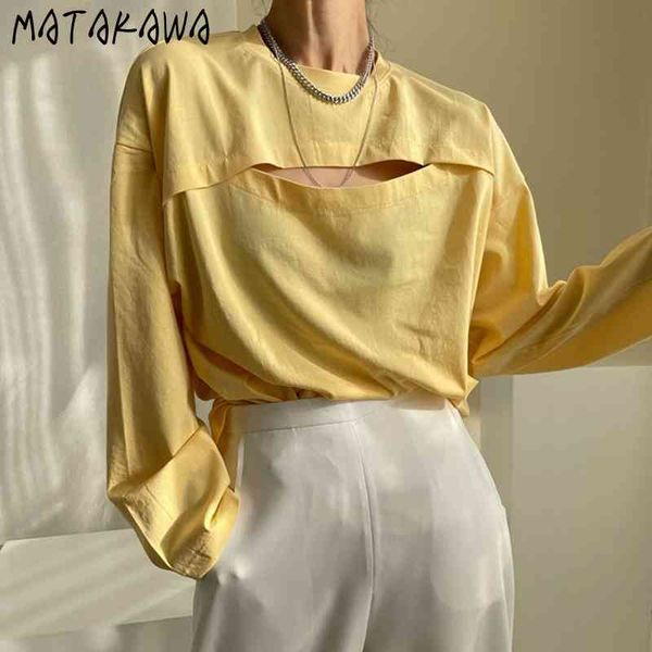

matakawa chic simple women candy color white round neck woman tshirts korean hollow out loose long-sleeved t-shirt 210513