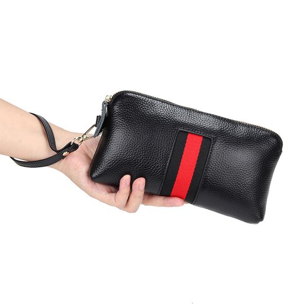 

wallet leather handbag 2021 women's large capacity small versatile splicing wrist bag, Red;black
