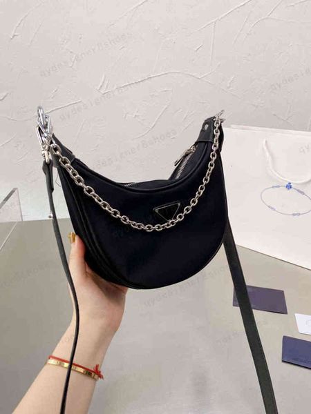 

with box women's black silver chain one shoulder underarm bag size 22*14cm