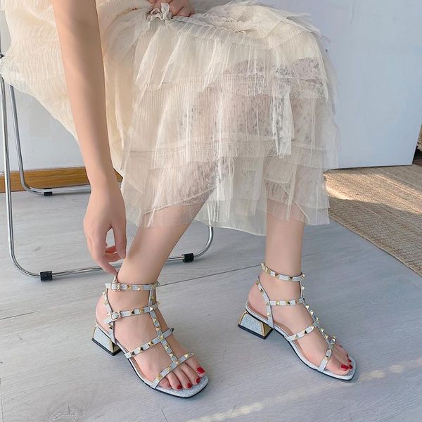 

dress shoes fashionable high-heeled women 2021 summer word buckle rivet open-toe chunky heel roman sandals, Black