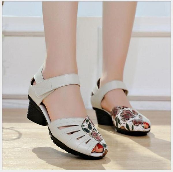 

summer ethnic style retro women sandals fashion closed toe genuine leather thick heel comfortable mother casu, Black