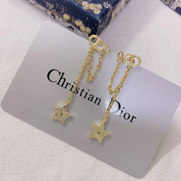 

2021 luxury designer jewelry 2021 net earrings letter star tassel simple fashion personality, Silver