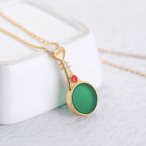 

pendant necklaces vintage pipa shape design green chalcedon necklace for party daily jewelry valentine's day birthday gift women, Silver