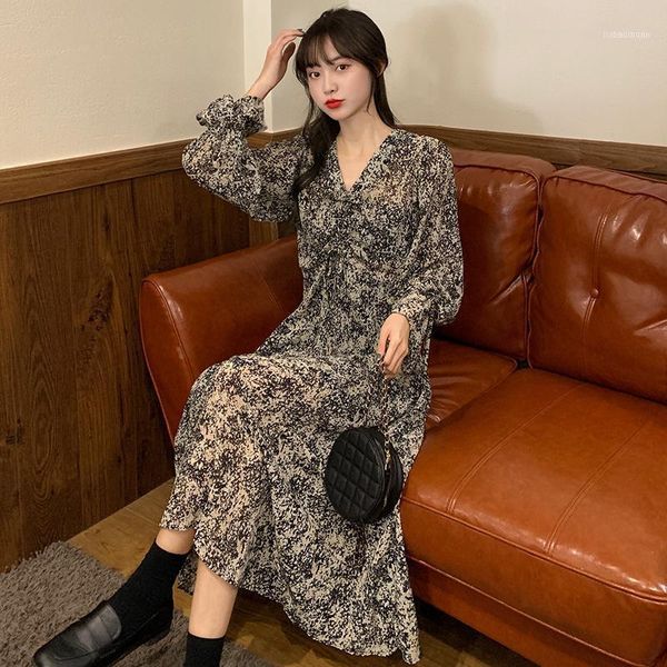 

pregnant woman spring long-sleeved v-neck floral dress slim drawstring waist maternity maxi long design pregnancy dresses1, White