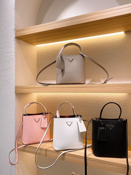 

2022 luxurys designers bags fashion womens cross body printed handbag ladies genuine leather shoulder bag purse mini bucket small crossbody