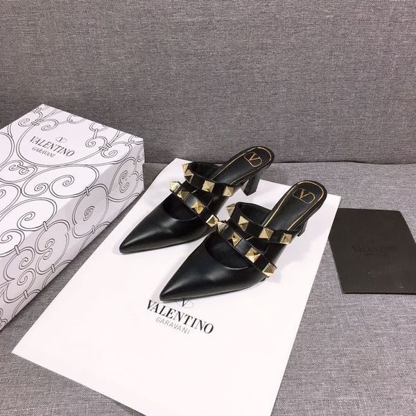 

2021 new rivet pointed thin heel slippers liuding lazy half slippers women's pointed muller shoes wear white ysj, Black