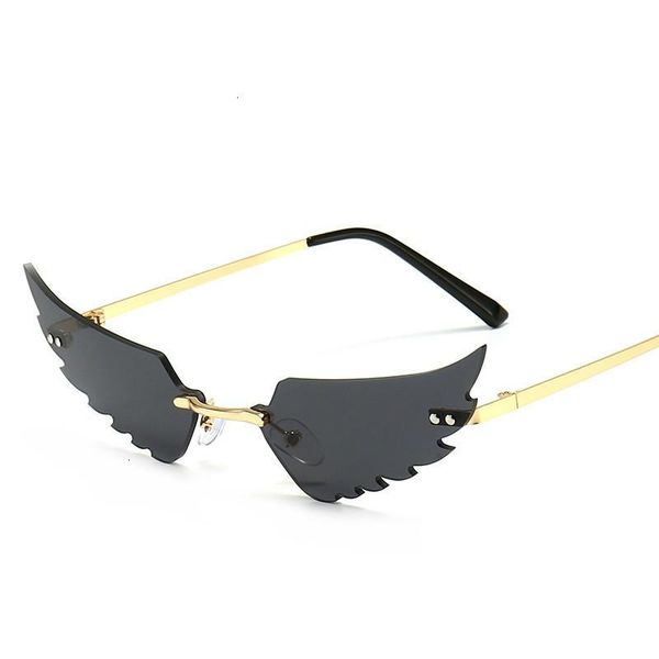 

sunglasses women men polygonal metals fashion sunglasses uv400 driving glasses 01500, White;black