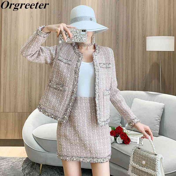 

autumn winter runway tweed suit set women's elegant long sleeve beaded pocket woolen jacket + bodycon mini skirt two piece sets 210525, White