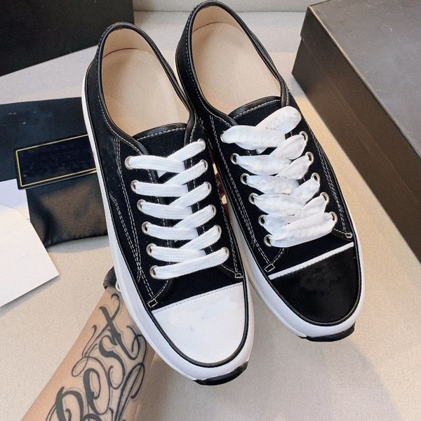 

69% off store online 2021 spring and autumn new small fragrance mandarin duck graffiti college style leisure muffin thick bottom boat canvas, Black