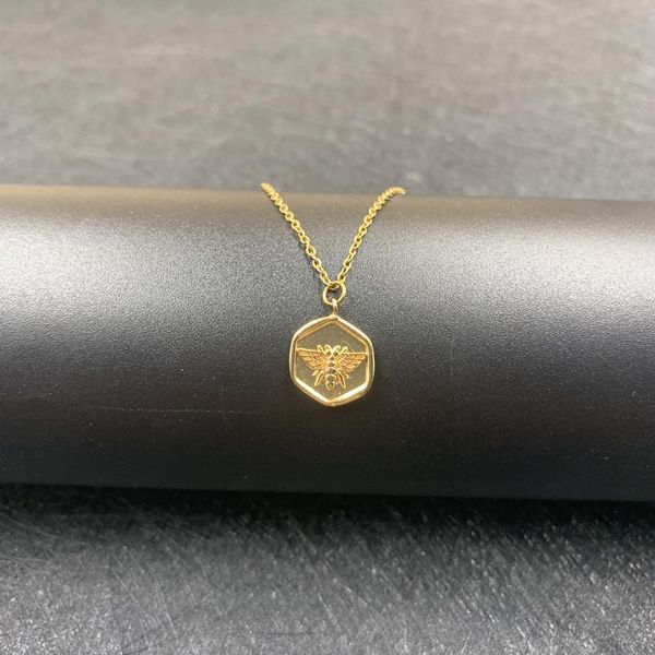 

chains cartoon punk metal butterfly pendant clavicle chain retro copper plating flying animal choker necklace accessory gift, Silver