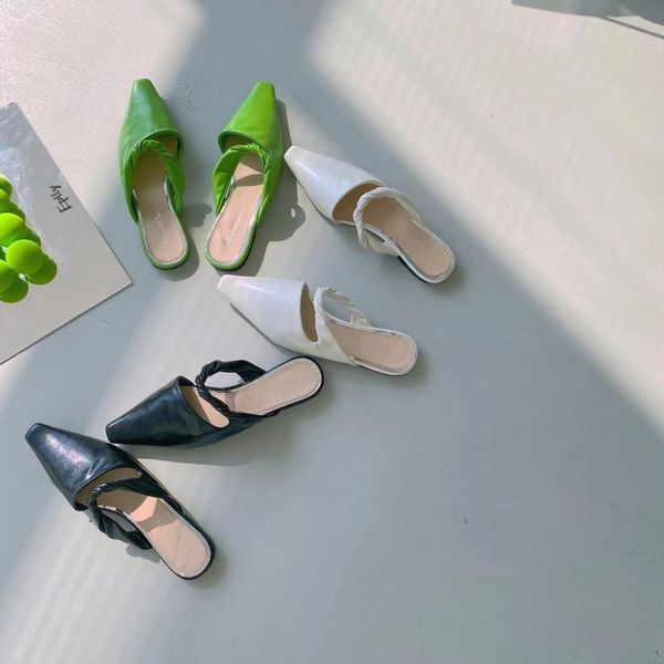 

green/black/white women sandals slippers slip on mules shoes hollow slides shallow casual summer beach shoes flip flops mules 210513