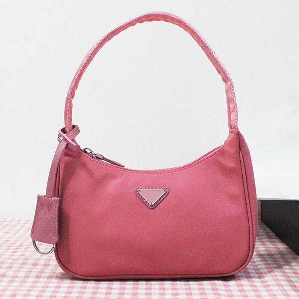 

women luxurys designers bags 2021 designer handbags multi pochette crossbody bag zhouzhoubao123 louisbags_18 hanghhangbag vintage nylon plea