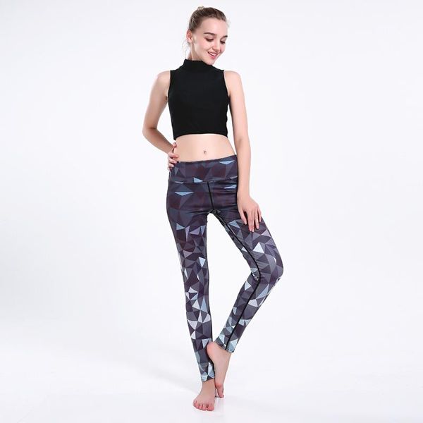 

yoga outfit the geometric print shows thin hip lifting movement, breathable, super elastic and fast drying women's nine point pants