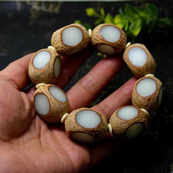 

clip-on & screw back natural four-sided bracelet with bodhisattva root around 18 mm, root, hand string of buddha beads, Silver